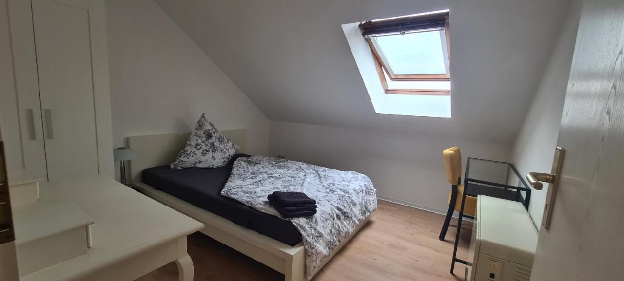 Ganze 2 Raum Ferienwohnung Rechts Baderitz Exterior photo